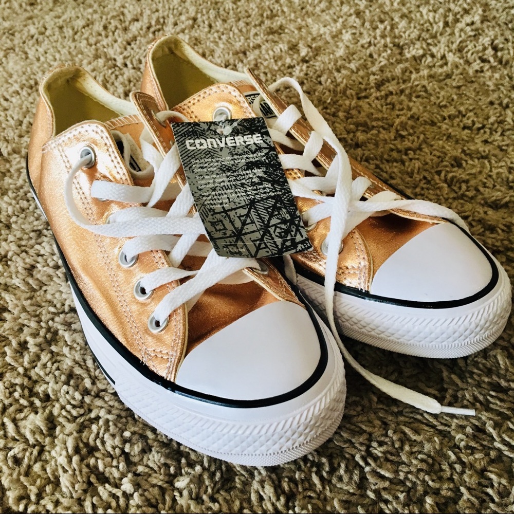 NWT Metallic Sunset Glow Converse Chuck Taylors